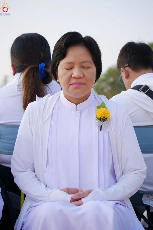 ภาพ No.294395:วันที่ 14 มกราคม พ.ศ. 2569 พิธีตักบาตรพระธรรมยาตรา ณ วัดสองพี่น้อง ต.ต้นตาล อ.สองพี่น้อง จ.สุพรรณบุรี ในโครงการธรรมยาตรา กตัญญูบูชา มหาปูชนียาจารย์ พระมงคลเทพมุนี(สด จนฺทสโร) พระผู้ปราบมาร อนุสรณ์สถาน 7 แห่ง ปีที่ 14