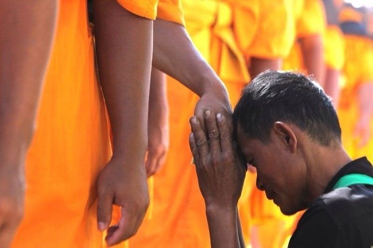 ภาพ No.6762:ประมวลภาพธุดงค์ธรรมชัย ปีที่ 2 วันที่ 13 มกราคม พ.ศ.2556