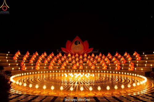 พิธีตัดปอยผม ปลงผม ขอขมารับผ้าไตรและพิธีบรรพชา ในโครงการอุปสมบท บูชาธรรมมหาปูชนียาจารย์ ประจำปี 2564 ชุดที่ 4