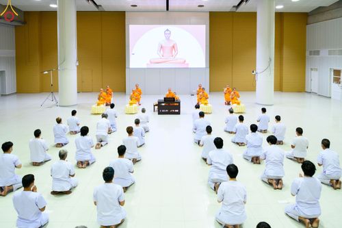 ประมวลภาพพิธีตัดปอยผม โครงการบรรพชาอุปสมบทหมู่ รุ่นเข้าพรรษา 2565