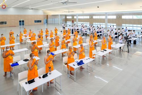 ภาพ No.46625:ประมวลภาพโครงการอบรมครูสอนบาลี ณ โรงเรียนพระปริยัติธรรม วัดพระธรรมกาย