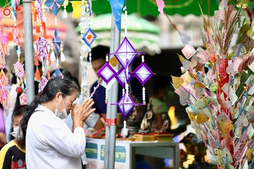 ภาพ No.53129:ประมวลภาพพิธีทอดกฐินสามัคคี ณ วัดถ้ำห้วยกลาง จ.ชุมพร (วันที่ 15 ตุลาคม พ.ศ. 2565)