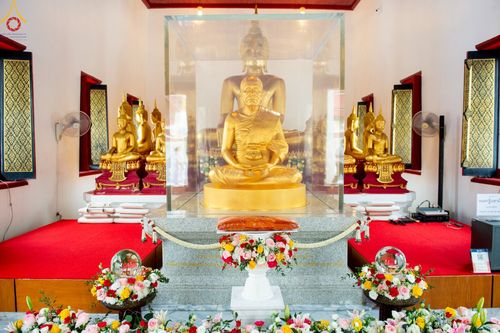 ประมวลภาพพิธีทอดกฐินสามัคคี ณ วัดโบสถ์บน จ.นนทบุรี