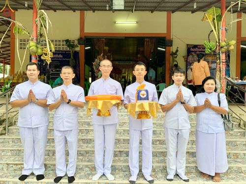 ภาพ No.53476:ประมวลภาพพิธีทอดกฐินสามัคคี ณ วัดไผ่พันมือ จ.สุพรรณบุรี (วันที่ 15 ตุลาคม พ.ศ. 2565)