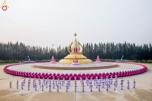 ภาพ No.44921:ประมวลภาพพิธีบรรพชา ในโครงการบรรพชาสามเณรฟื้นฟูพระพุทธศาสนาทั่วไทย ณ ศูนย์อบรมเยาวชนกาญจนบุรี