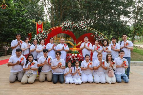 ภาพ No.56071:ประมวลภาพพิธีทอดกฐินสามัคคี ณ ศูนย์ปฏิบัติธรรมแก้วเมืองเลย (วันที่ 23 ตุลาคม พ.ศ. 2565)