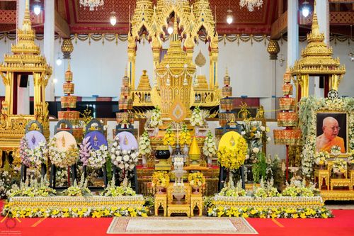 วัดพระธรรมกาย เป็นเจ้าภาพพิธีบำเพ็ญกุศลสวดพระอภิธรรมอุทิศถวายพระเดชพระคุณ พระวิสุทธิวงศาจารย์