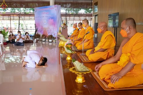 ภาพ No.44806:ประมวลภาพพิธีบรรพชา ในโครงการบรรพชาสามเณรฟื้นฟูพระพุทธศาสนาทั่วไทย ณ ศูนย์อบรมเยาวชนบางปะหัน