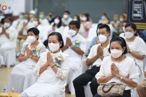 ภาพ No.49759:ประมวลภาพพิธีสักการะรูปหล่อพระมงคลเทพมุนี หลวงปู่วัดปากน้ำ ณ ห้างทวีกิจคอมเพล็กซ์ อ.เมือง จ.สระบุรี