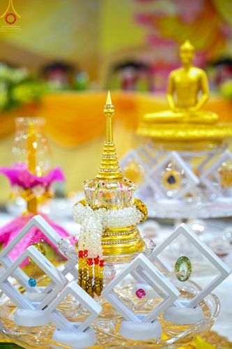 ภาพ No.46034:ประมวลภาพพิธีถวายพระบรมสารีริกธาตุ และบรรจุรัตนชาติเพื่อประดิษฐานเจดีย์ 3 แห่งในประเทศเวียดนาม พ.ศ. 2565