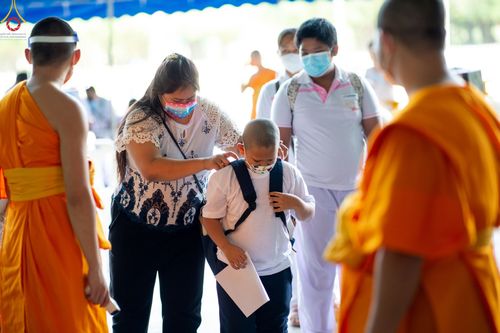 ภาพ No.43780:ประมวลภาพการเข้าโครงการบรรพชาสามเณรฟื้นฟูพระพุทธศาสนาทั่วไทย พ.ศ. 2565 วันแรก ณ ศูนย์อบรมวัดพระธรรมกาย