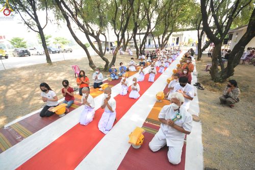 ภาพ No.44641:ประมวลภาพพิธีบรรพชา ในโครงการบรรพชาสามเณร ฟื้นฟูพระพุทธศาสนาทั่วไทย ณ ศูนย์ปฏิบัติธรรมท่าม่วง