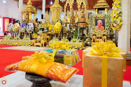 ภาพ No.40616:วัดพระธรรมกาย เป็นเจ้าภาพพิธีบำเพ็ญกุศลสวดพระอภิธรรมอุทิศถวายพระเดชพระคุณ พระวิสุทธิวงศาจารย์