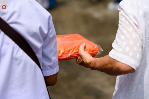 ภาพ No.52828:ประมวลภาพพิธีทอดกฐินสามัคคี ณ วัดโนนสมบูรณ์ จังหวัดปราจีนบุรี (วันที่ 14 ตุลาคม พ.ศ. 2565)