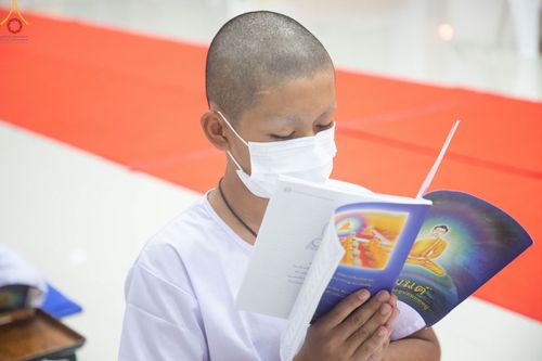 ภาพ No.44626:ประมวลภาพพิธีบรรพชา โครงการบรรพชาสามเณรฟื้นฟูพระพุทธศาสนาทั่วไทย ณ ธุดงคสถานสุราษฎร์ธานี