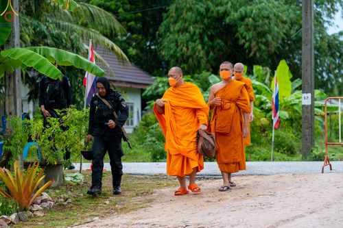 ภาพ No.56903:ประมวลภาพพิธีทอดกฐินสามัคคี ณ ศูนย์อบรมเยาวชนปัตตานี (วันที่ 23 ตุลาคม พ.ศ. 2565)