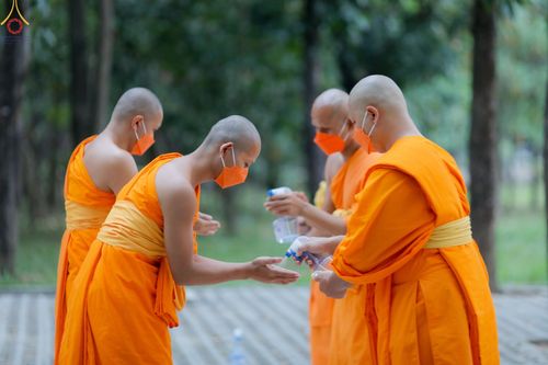 ภาพ No.55268:ประมวลภาพพิธีกรานกฐิน ของคณะสงฆ์ ณ วัดพระธรรมกาย (วันที่ 6 พฤศจิกายน พ.ศ. 2565)