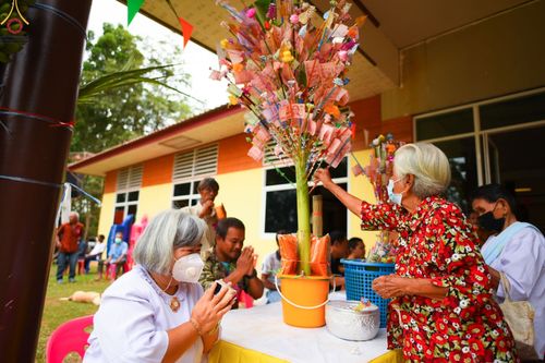 ภาพ No.54567:ประมวลภาพพิธีทอดกฐินสามัคคี ณ วัดหนองปรือน้อย จ.ฉะเชิงเทรา (วันที่ 22 ตุลาคม พ.ศ. 2565)