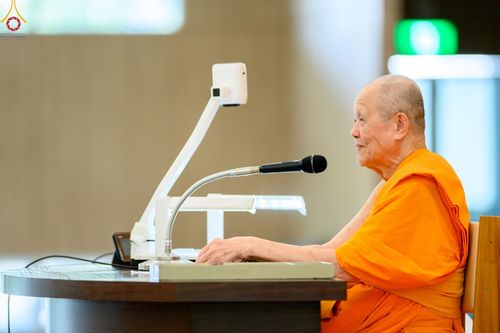 ภาพ No.46626:ประมวลภาพโครงการอบรมครูสอนบาลี ณ โรงเรียนพระปริยัติธรรม วัดพระธรรมกาย