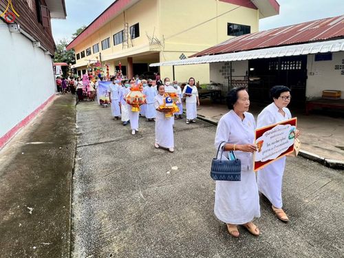 ภาพ No.53995:ประมวลภาพพิธีทอดกฐินสามัคคี ณ วัดโพธิ์สว่าง จ.มหาสารคาม (วันที่ 16 ตุลาคม พ.ศ. 2565)