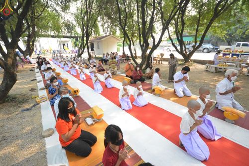 ภาพ No.44660:ประมวลภาพพิธีบรรพชา ในโครงการบรรพชาสามเณรฟื้นฟูพระพุทธศาสนาทั่วไทย ณ ศูนย์อบรมเยาวชนเมืองนราธิวาส