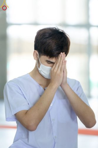 ภาพ No.43911:ประมวลภาพพิธีปลงผม ในโครงการอบรมธรรมทายาทระดับอุดมศึกษา รุ่นที่ 49