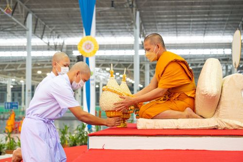 ภาพ No.44298:ประมวลภาพพิธีบรรพชา และพิธีถวายบาตร โครงการบวชภาคฤดูร้อน พ.ศ. 2565