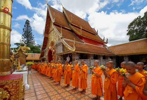 ภาพ No.329193:วันเสาร์ที่ 16 พฤษภาคม พ.ศ.2569 ธรรมยาตรา เดินดูดวงขึ้นดอยฉลองแชมป์บาลี วัดบ้านขุน อำเภอฮอด จังหวัดเชียงใหม่