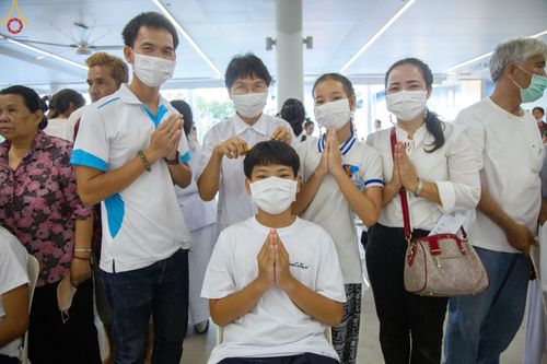 ภาพ No.78439:พิธีตัดปอยผม โครงการหน่อแก้วเปรียญธรรมรุ่นที่ 11  วันที่ 26 มีนาคม พ.ศ.2566  ณ หมู่กุฏิสามเณร อาคารค่ายจองแชมป์ วัดพระธรรมกาย