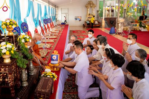 ภาพ No.56423:ประมวลภาพพิธีทอดกฐินสามัคคี ณ วัดลาดประทุมทอง จ.สุพรรณบุรี (วันที่ 30 ตุลาคม พ.ศ. 2565)