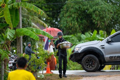 ภาพ No.56904:ประมวลภาพพิธีทอดกฐินสามัคคี ณ ศูนย์อบรมเยาวชนปัตตานี (วันที่ 23 ตุลาคม พ.ศ. 2565)