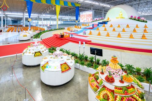 ประมวลภาพพิธีบูชาข้าวพระ (วันอาทิตย์ต้นเดือนตุลาคม) ณ วัดพระธรรมกาย จ.ปทุมธานี 