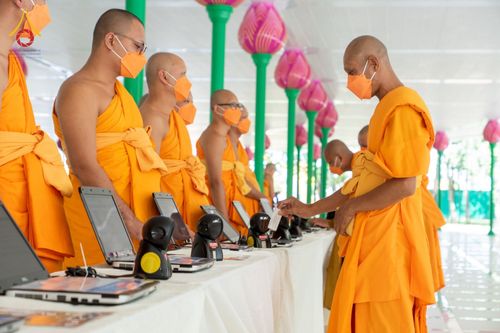 ภาพ No.48376:ประมวลภาพพิธีอธิษฐานพรรษาของคณะสงฆ์ วัดพระธรรมกาย ปีพุทธศักราช 2565