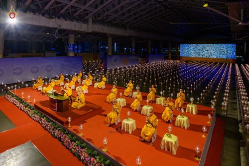 ภาพ No.41074:พิธีฉลองชัย สวดธรรมจักร ออนไลน์ เนื่องในวาระอายุวัฒนมงคลครบ 81 ปี หลวงพ่อทัตตชีโว