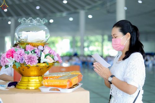 ภาพ No.55435:ประมวลภาพพิธีบุพเปตพลี ครั้งที่ 128 ณ วัดพระธรรมกาย (วันที่ 8 พฤศจิกายน พ.ศ. 2565)
