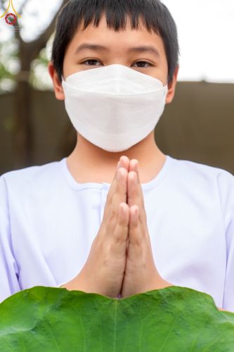 ภาพ No.43879:ประมวลภาพพิธีปลงผมธรรมทายาท โครงการบรรพชาสามเณรฟื้นฟูพระพุทธศาสนาทั่วไทย ณ ศูนย์อบรมเยาวชนนครปฐม