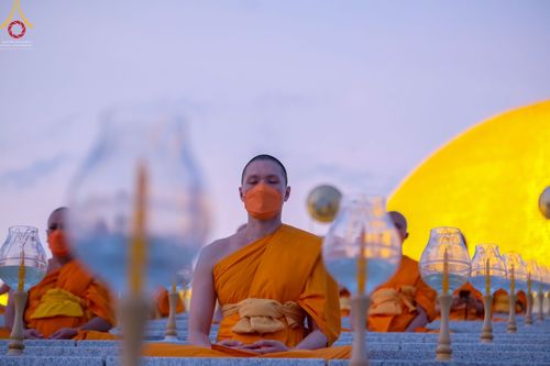 ภาพ No.44979:ประมวลภาพพิธีจุดประทีป​ วันคุ้ม​ครองโลก ณ วัดพระธรรมกาย