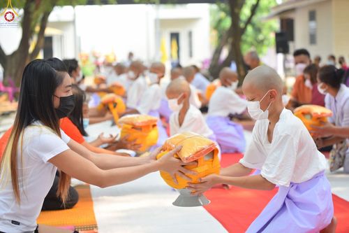 ภาพ No.44664:ประมวลภาพพิธีบรรพชา ในโครงการบรรพชาสามเณรฟื้นฟูพระพุทธศาสนาทั่วไทย ณ ศูนย์อบรมเยาวชนเมืองนราธิวาส