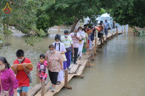 ภาพ No.53446:ประมวลภาพพิธีทอดกฐินสามัคคี ณ วัดบ้านด่าน จ.สุพรรณบุรี (วันที่ 15 ตุลาคม พ.ศ. 2565)