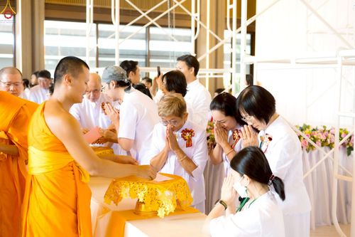 ภาพ No.249257:วันที่ 20 กันยายน พ.ศ. 2568 พิธีประดิษฐานรูปหล่อหลวงปู่วัดปากน้ำ ภาษีเจริญ ณ วิหารพระมงคลเทพมุนี (สด จนฺทสโร) ศูนย์ปฏิบัติธรรมภูเก็ต จ.ภูเก็ต