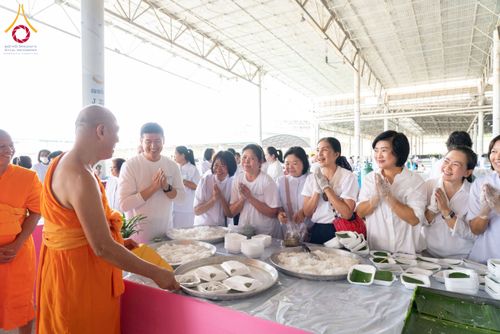 ภาพ No.209208:วันเสาร์ที่ 1 มีนาคม พ.ศ. 2568 สัมมนาใหญ่ ผู้นำบุญ 10,000 คน เพื่องานมหาสังฆทาน 40,000 กว่าวัดทั่วประเทศ ณ สภาธรรมกายสากล วัดพระธรรมกาย