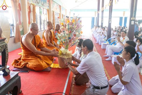 ภาพ No.199586:พิธีทอดผ้าป่าทำนุบำรุงศาสนสถาน ณ วัดศิลามูล ตำบลหินมูล อำเภอบางเลน จังหวัดนครปฐม ในโครงการธรรมยาตรา กตัญญูบูชา มหาปูชนียาจารย์ พระมงคลเทพมุนี(สด จนฺทสโร) พระผู้ปราบมาร อนุสรณ์สถาน 7 แห่ง ปีที่ 13 วันที่ 21 มกราคม พ.ศ. 2568