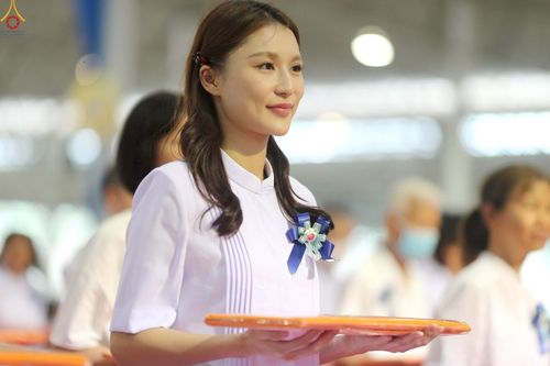 ภาพ No.251632:วันที่ 10 ตุลาคม พ.ศ. 2568 พิธีทอดผ้าป่าสมทบกฐินวัดพระธรรมกาย และสมทบกฐิน 30,000 กว่าวัดทั่วประเทศ ครั้งที่ 3 ณ สภาธรรมกายสากล วัดพระธรรมกาย