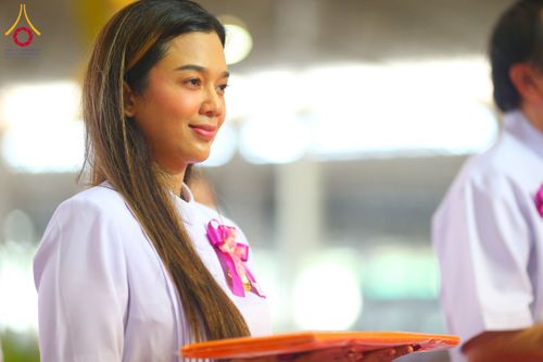 ภาพ No.134377:พิธีทอดผ้าป่าสมทบ มหาสังฆทาน 10,000 วัด ทั่วไทย วันอาทิตย์ต้นเดือนที่ 7 เมษายน พ.ศ.2567 ณ ห้องแก้วสารพัดนึก 1 สภาธรรมกายสากล  วัดพระธรรมกาย จ.ปทุมธานี