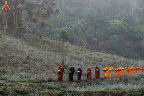 ภาพ No.131047:Photo Story ปฐมบรรพชาชาวพุทธมาร์มา Episode 4/5 วันที่ 13 กุมภาพันธ์พ.ศ. 2567 ณ วัดธัมจักร อรัญกุฏิ บังกลาเทศ