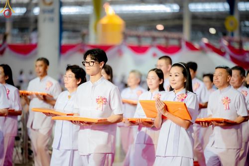 ภาพ No.154573:พิธีทอดผ้าป่าสมทบกฐินวัดพระธรรมกาย และสมทบกฐิน 30,000 วัดทั่วไทย ครั้งที่ 2 ณ สภาธรรมกายสากล วัดพระธรรมกาย วันอังคารที่ 17 กันยายน พ.ศ. 2567