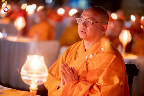 ภาพ No.225784:วันอาทิตย์ที่ 11 พฤษภาคม พ.ศ. 2568 วัดพระธรรมกายแคลิฟอร์เนีย จัดงานวิสาขบูชานานาชาติ และถวายมหาสังฆทานคณะสงฆ์ 120 รูป