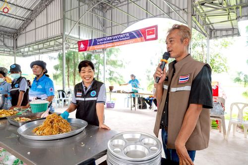 ภาพ No.235472:วันที่ 30-31 กรกฎาคม พ.ศ. 2568 วัดพระธรรมกาย มูลนิธิธรรมกาย ร่วมกับศูนย์ส่งเสริมศีลธรรมจังหวัดสุรินทร์ เปิดศูนย์พักพิงชั่วคราวเพื่อช่วยเหลือประชาชน ผู้อพยพจากเหตุปะทะกันตามแนวชายแดน ไทย-กัมพูชา ตั้งแต่วันที่ 24 กรกฎาคม พ.ศ.2568 เป็นต้นไป