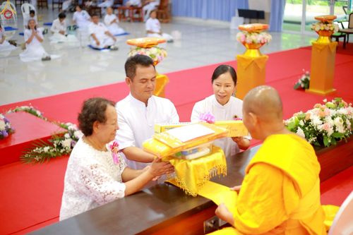 ภาพ No.233451:วันอาทิตย์ที่ 13 กรกฎาคม พ.ศ. 2568 พิธีทอดผ้าป่าสามัคคี "สร้างบ้านพักผู้ปฏิบัติธรรม" ณ ศูนย์ปฏิบัติธรรมจังหวัดระยอง(บ้านช่องลม)