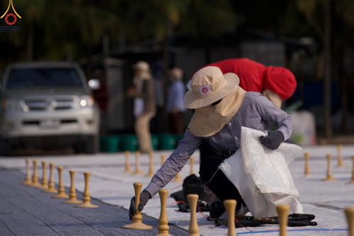 ภาพ No.109409:V.7 พลังใจ การเตรียมงาน เก็บงาน การรับบุญของเจ้าหน้าที่หน่วยงานต่างๆ เพื่อโครงการธรรมยาตรา กตัญญูบูชามหาปูชนียาจารย์ พระมงคลเทพมุนี (สด จนฺทสโร) พระผู้ปราบมาร อนุสรณ์สถาน 7 แห่ง ปีที่ 12 ระหว่างวันที่ 2 - 31 มกราคม พ.ศ.2567